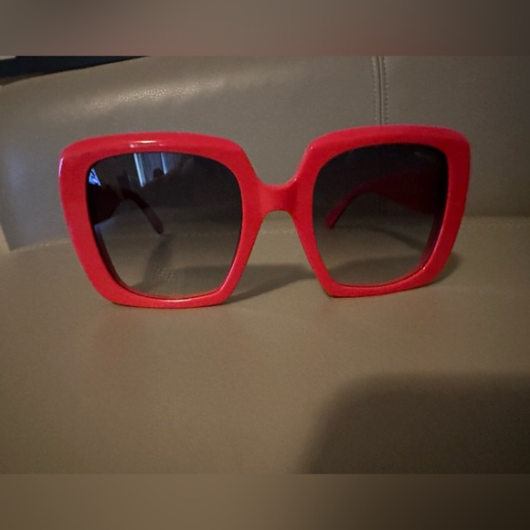 New Moncler Blanche Sunglasses - Picture 14 of 16